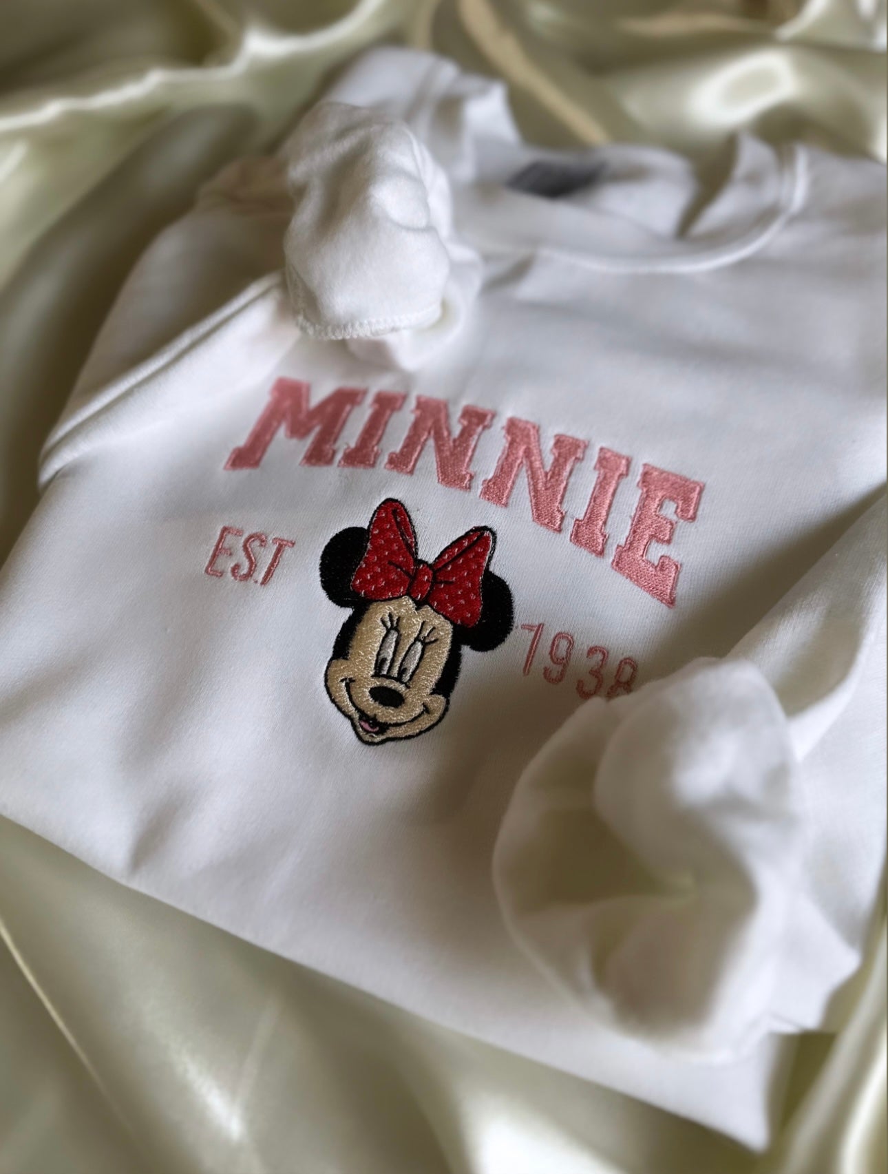 MINNIE EST SWEATER