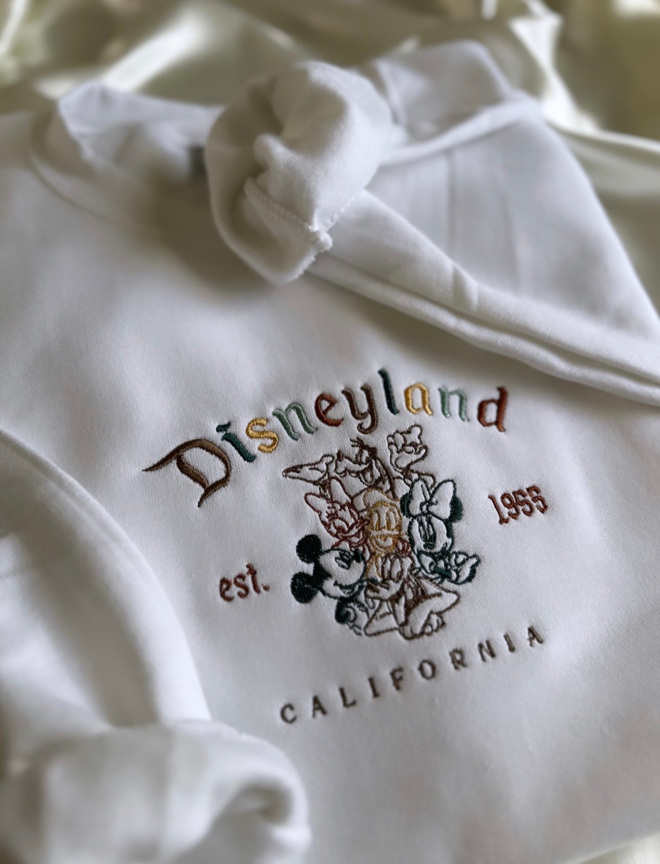 DCA SWEATER