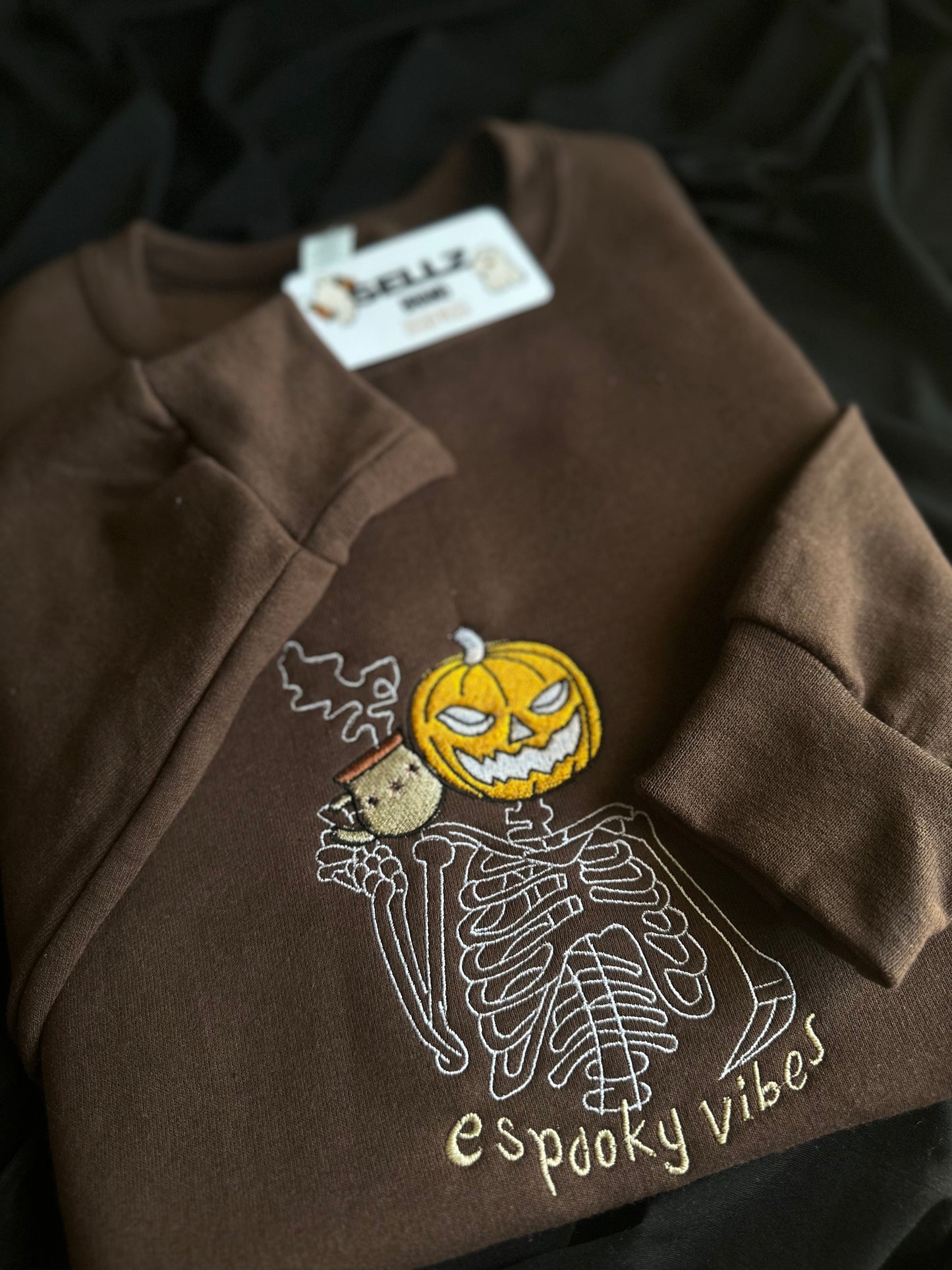 ESPOOKY VIBES SWEATER