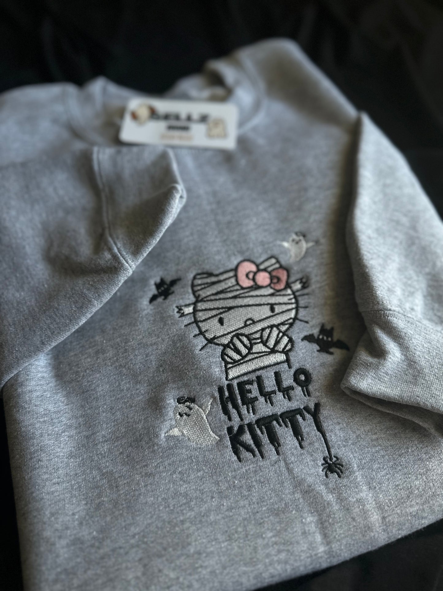 MUMMY HELLO KITTY SWEATER